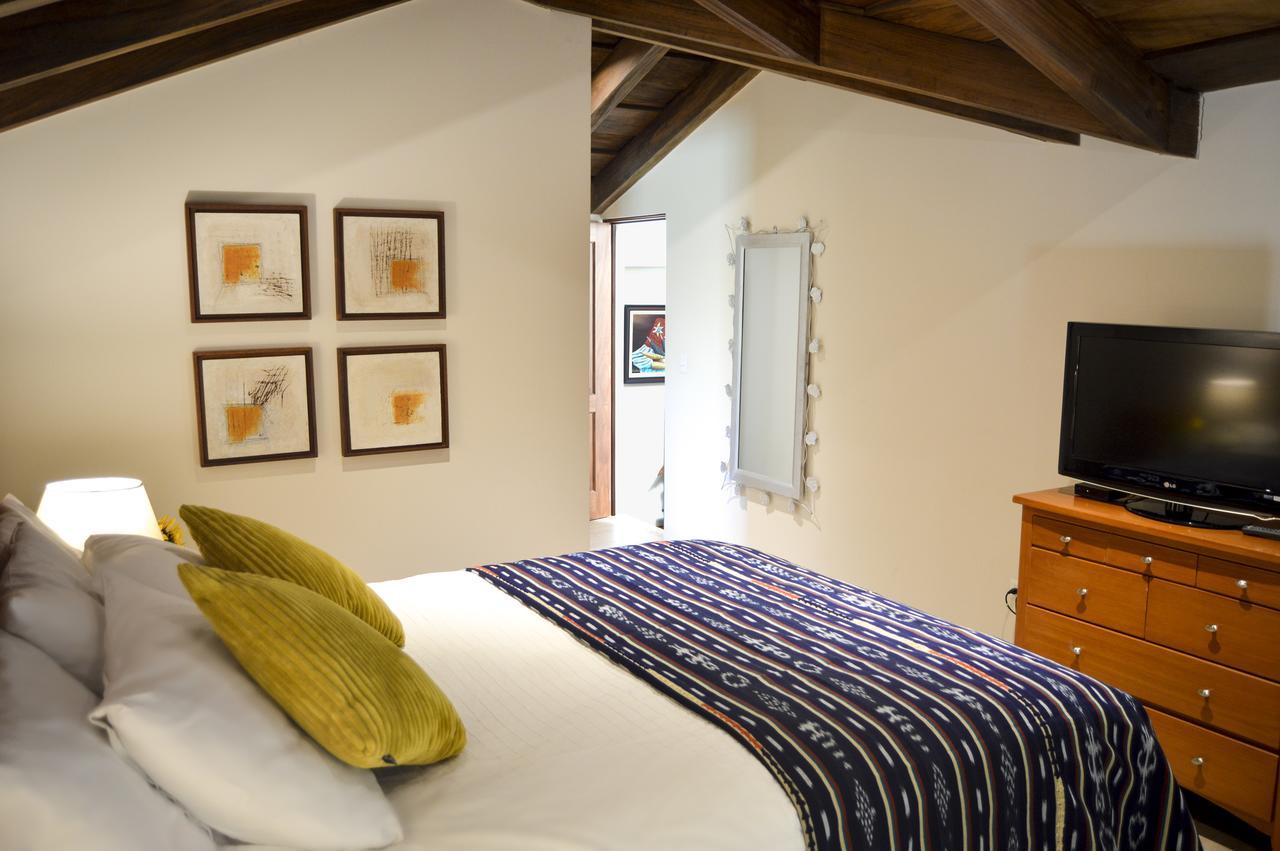 Bed and Breakfast Casa Girasol Антигуа-Гватемала Экстерьер фото