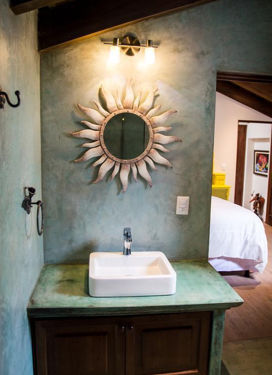 Bed and Breakfast Casa Girasol Антигуа-Гватемала Экстерьер фото